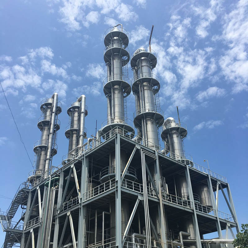 Colonnes ou tours de distillation DMAC industrielles